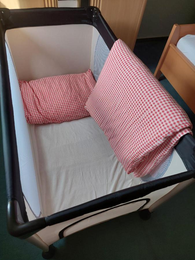 Entire House, Quiet City Location, Garden, Parking Bielefeld Zewnętrze zdjęcie